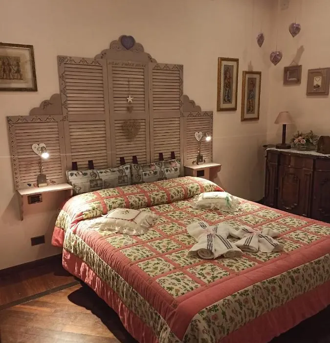 Rita Sweet Home-1